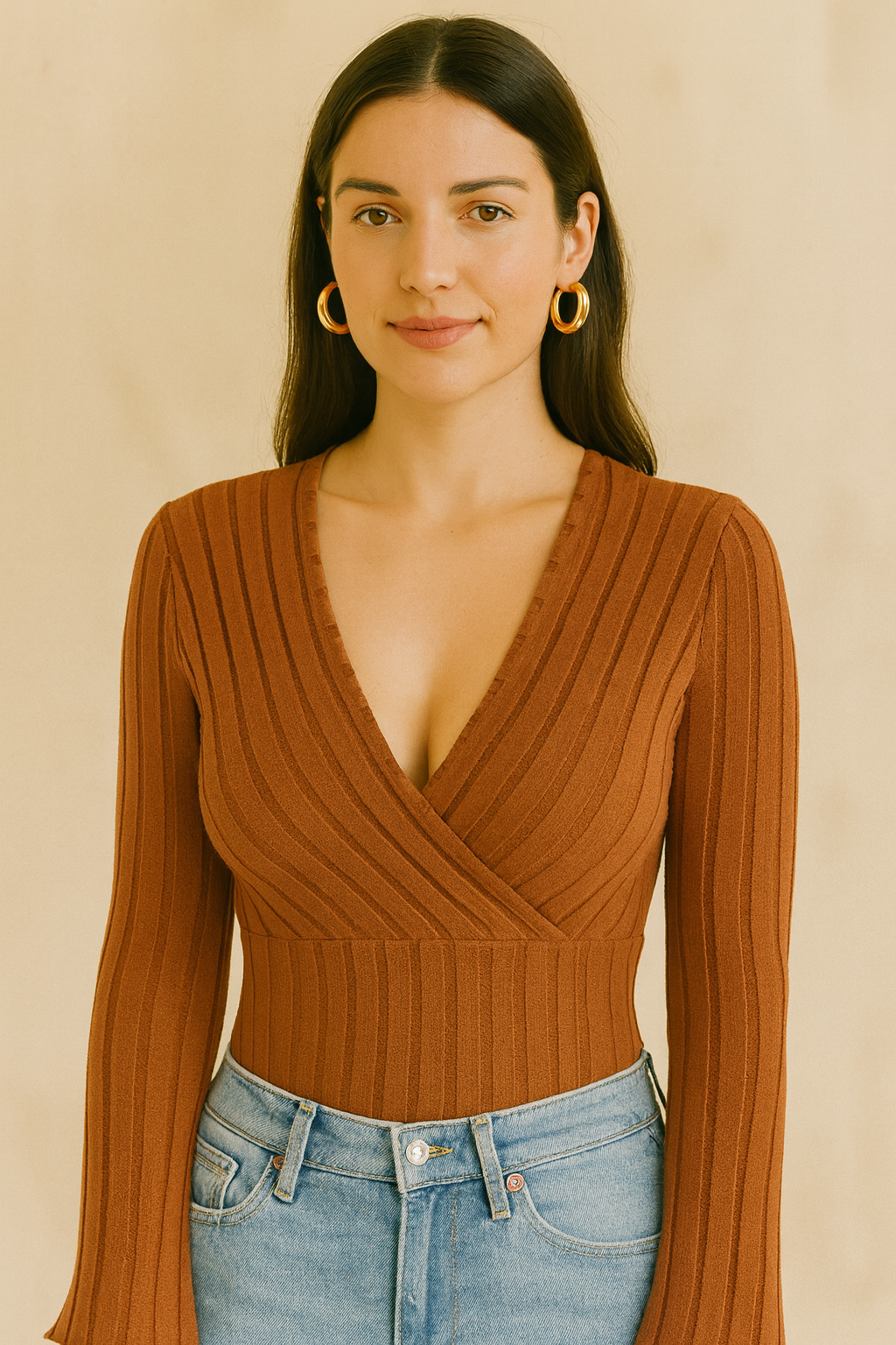 Roos | Women's Knitted Top with Long Flared Sleeves