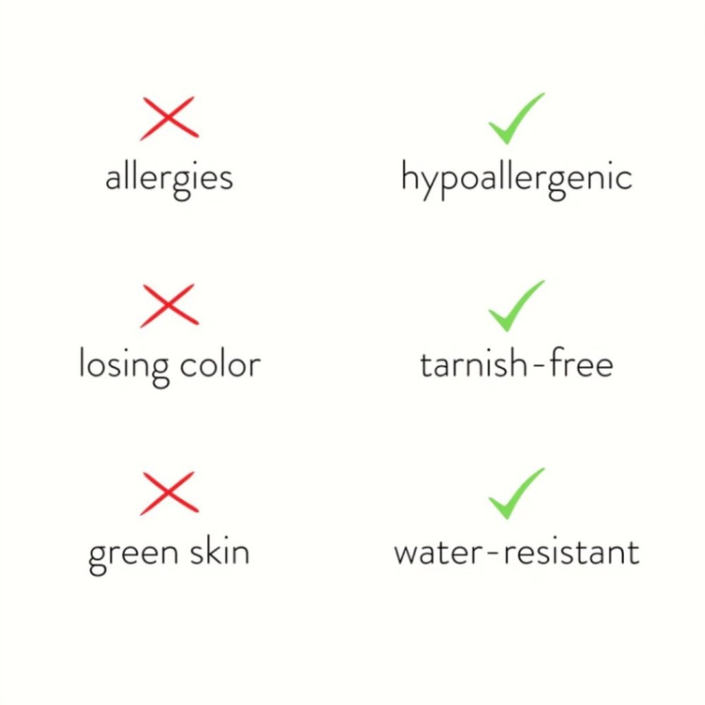 Elegant Gold Necklace with Tiger’s Eye Stone